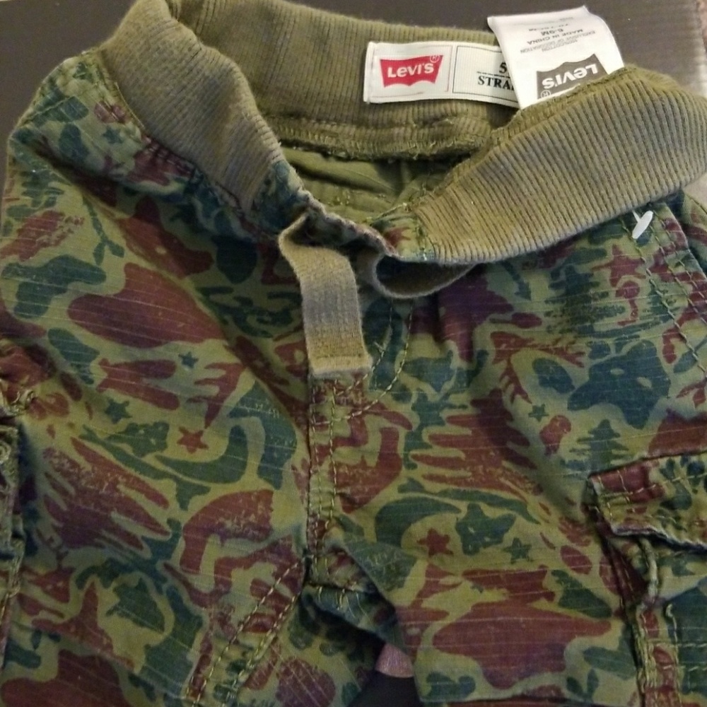 levis pants